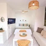 Estudio Con Vistas Al Mar Y Piscina A 300m De Playa Jardin Centro Puerto de la Cruz (Tenerife)