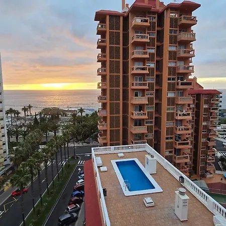 Estudio Con Piscina En Playa Jardín Puerto de la Cruz (Tenerife)