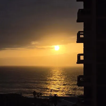 Estudio Vistas Al Mar Y Piscina Playa Jardin * Puerto de la Cruz (Tenerife)