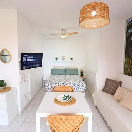Apartman Estudio Con Vistas Al Mar Y Piscina A 300m De Playa Jardin Centro